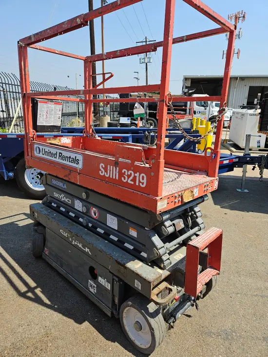 2018 Skyjack SJIII3219 Scissor Lift