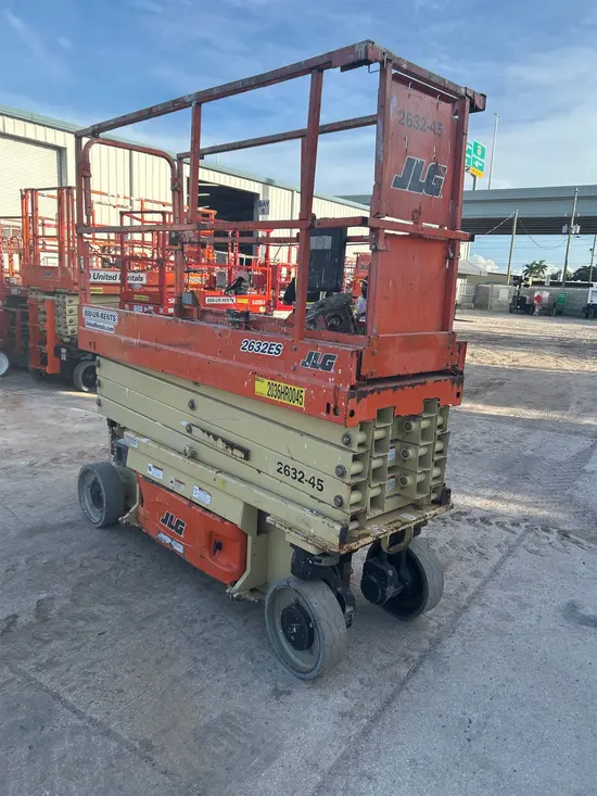 2017 JLG 2632ES Scissor Lift