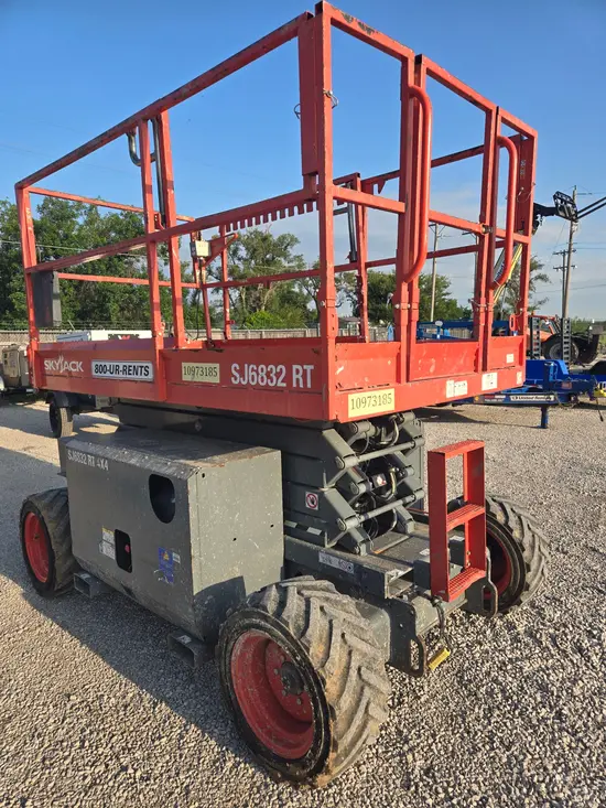 2019 Skyjack SJ6832RT Rough Terrain Scissor Lift