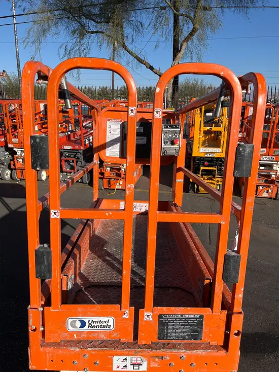 2018 Snorkel S3219E Scissor Lift