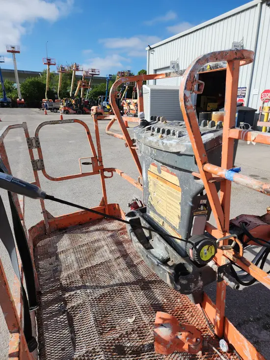 2016 JLG 400S Boom Lift