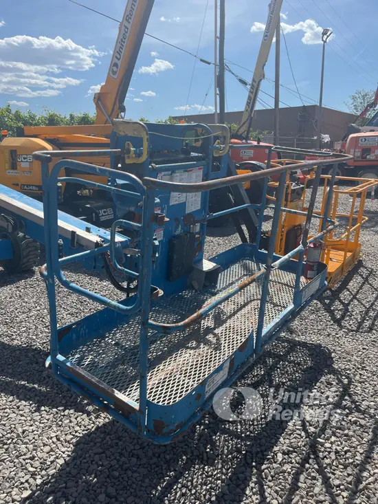 2017 Genie S-40 Boom Lift