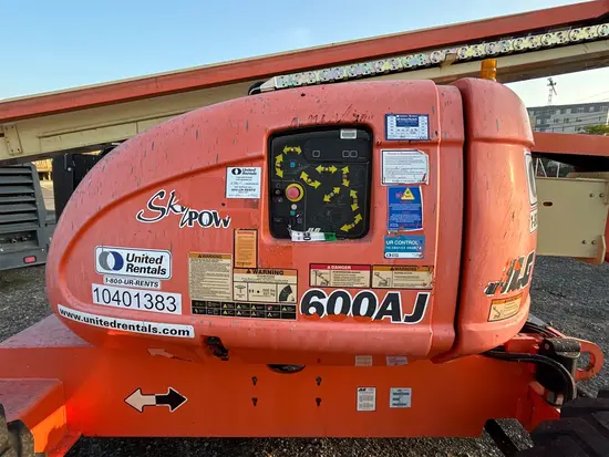 2015 JLG 600AJ Articulating Boom Lift