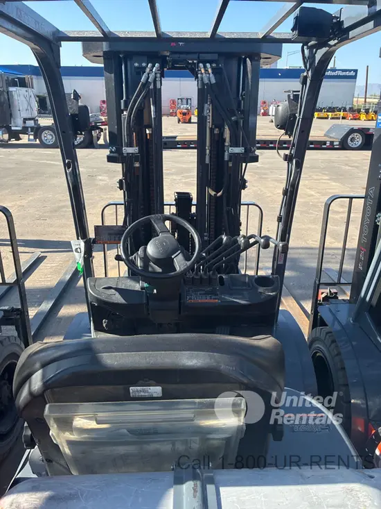 2019 Toyota 8FGU25 Warehouse Forklift