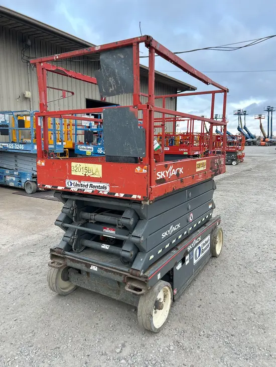 2016 Skyjack SJIII4632 Scissor Lift
