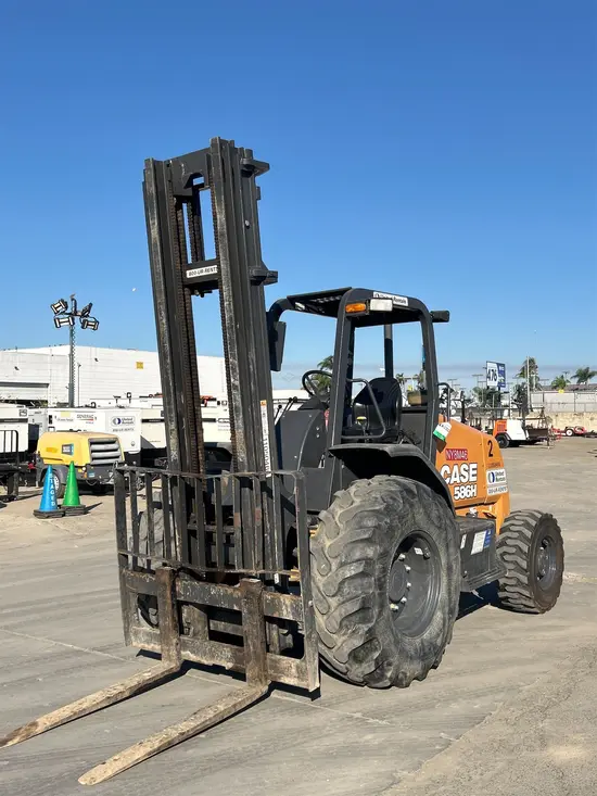 2020 Case 586H Forklift