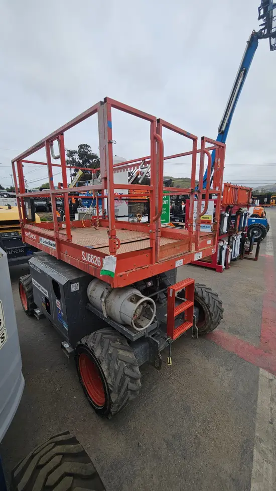 2017 Skyjack SJ6826RT Rough Terrain Scissor Lift