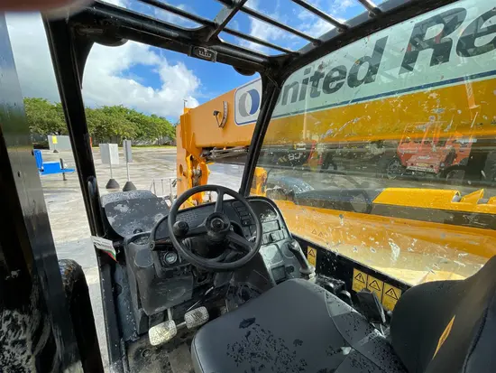 2021 JCB 507-42 Forklift