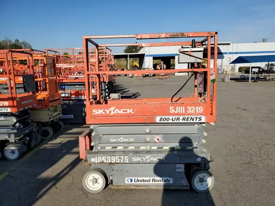 2016 Skyjack SJIII3219 Scissor Lift