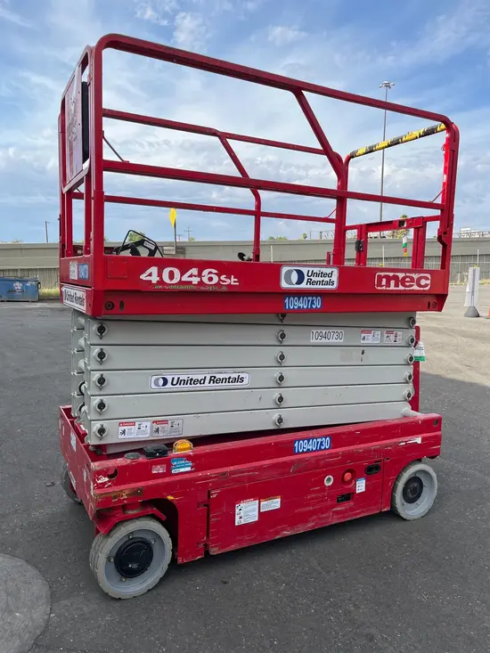 2019 MEC 4046SE Scissor Lift