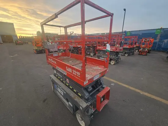 2017 Skyjack SJIII3219 Scissor Lift