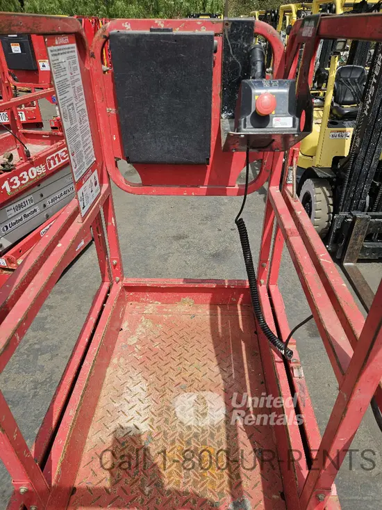2019 MEC 1330SE Scissor Lift
