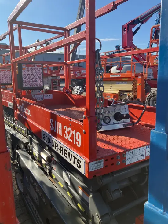 2017 Skyjack SJ3219SC Scissor Lift