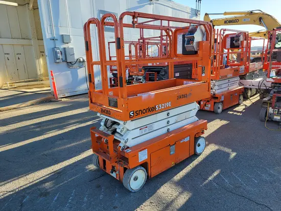2018 Snorkel S3219E Scissor Lift