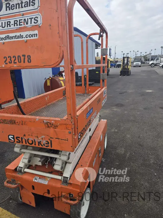 2019 Snorkel S3219E Scissor Lift