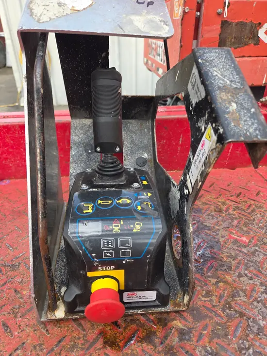 2019 MEC 1330SE Scissor Lift