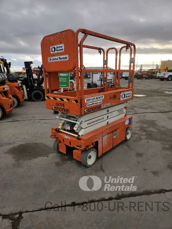 2018 Snorkel S3219E Scissor Lift