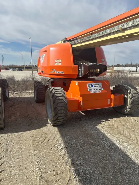2019 JLG 660SJ Boom Lift