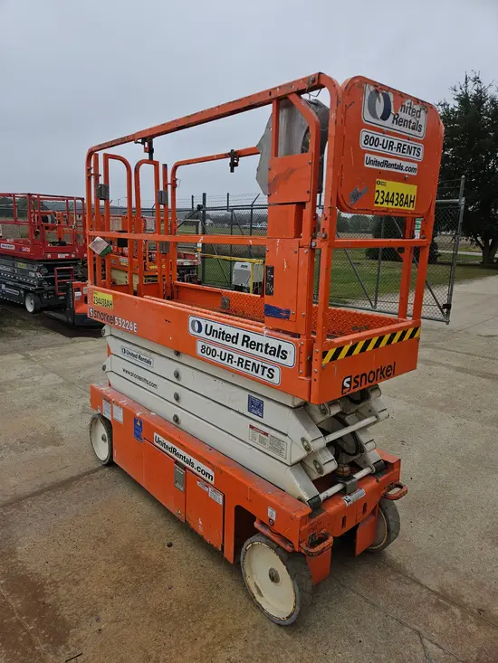 2019 Snorkel S3226E Scissor Lift