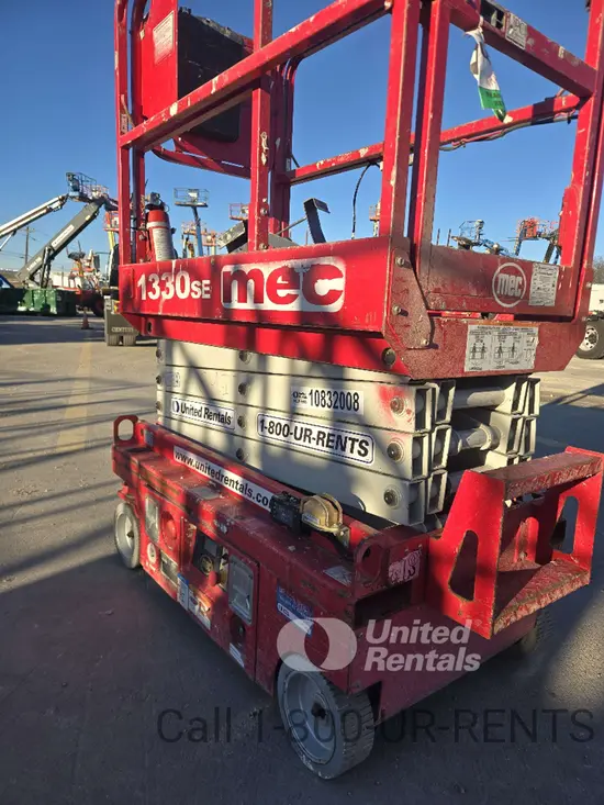 2018 MEC 1330SE Scissor Lift