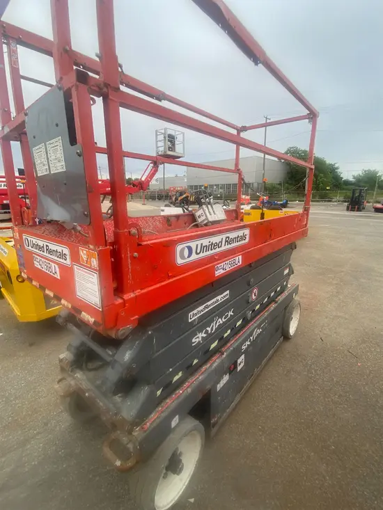 2017 Skyjack SJIII3226 Scissor Lift