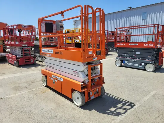 2018 Snorkel S3226E Scissor Lift