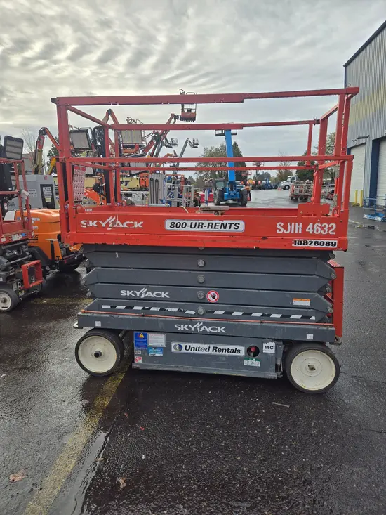 2018 Skyjack SJIII4632 Scissor Lift