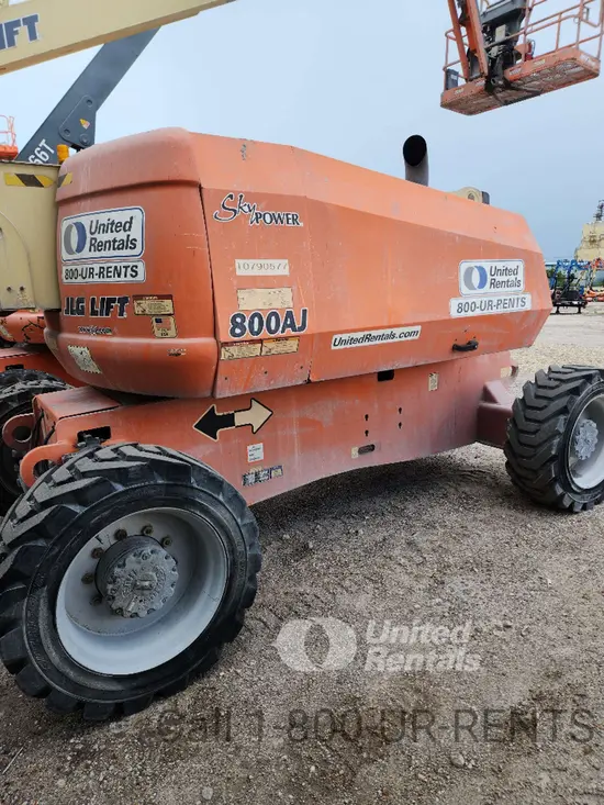 2018 JLG 800AJ Articulating Boom Lift