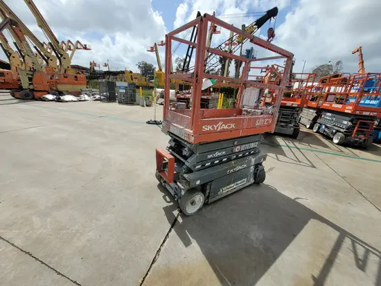 2018 Skyjack SJIII3219 Scissor Lift