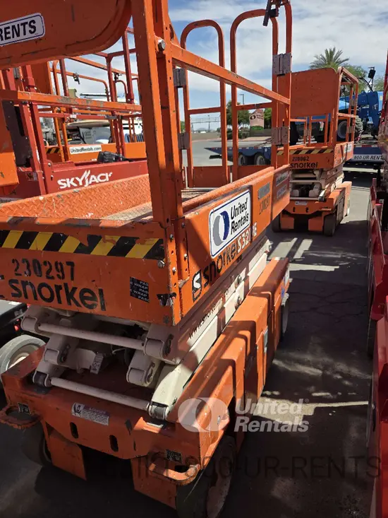2019 Snorkel S3219E Scissor Lift