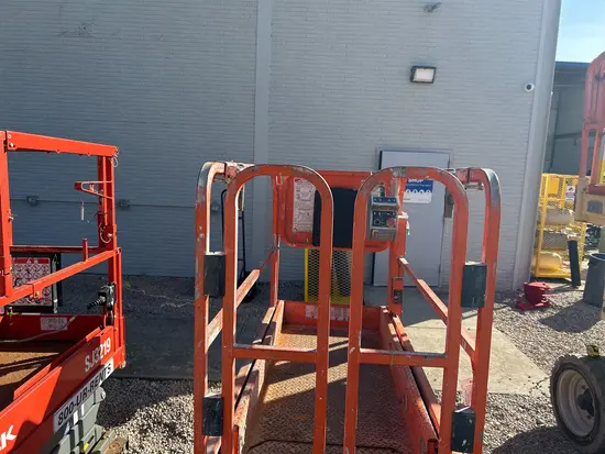 2019 Snorkel S3219E Scissor Lift