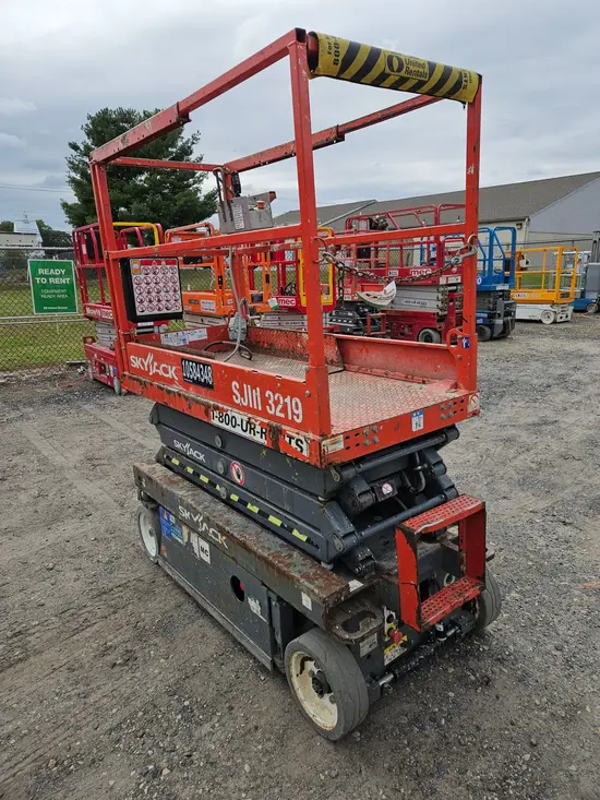 2017 Skyjack SJIII3219 Scissor Lift