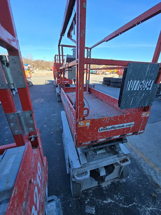 2018 Skyjack SJIII3219 Scissor Lift