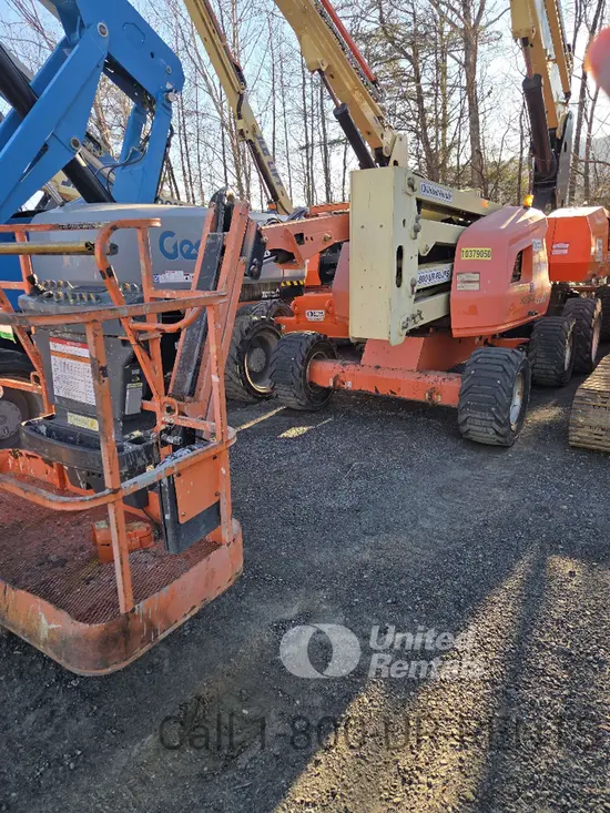 2015 JLG 450AJ Articulating Boom Lift