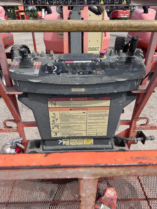 2017 JLG 450AJ Articulating Boom Lift