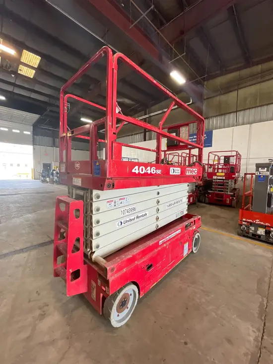 2018 MEC 4046SE Scissor Lift