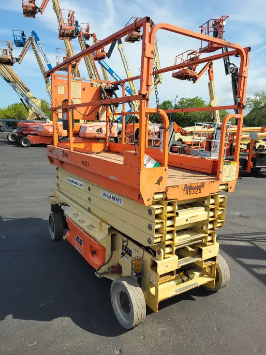 2017 JLG 3246ES Scissor Lift