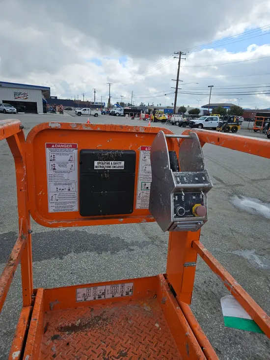2018 Snorkel S3219E Scissor Lift