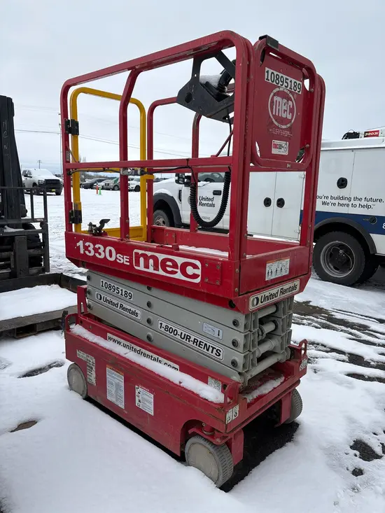 2019 MEC 1330SE Scissor Lift