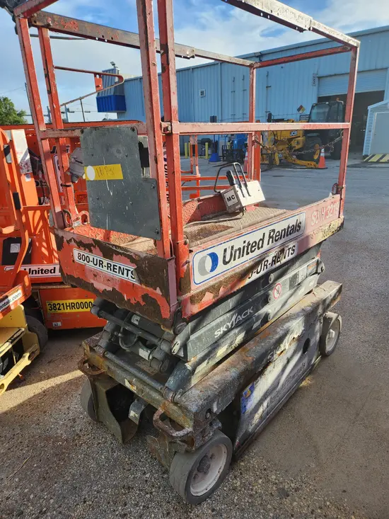 2016 Skyjack SJIII3219 Scissor Lift