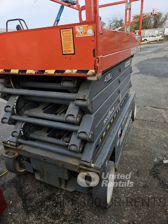 2017 Skyjack SJIII4740 Scissor Lift