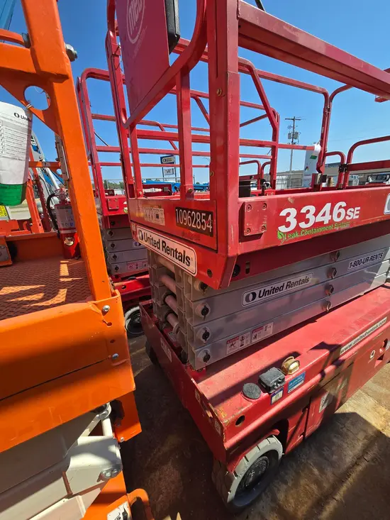 2019 MEC 3346SE Scissor Lift