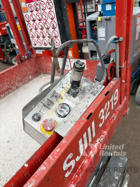 2018 Skyjack SJIII3219 Scissor Lift