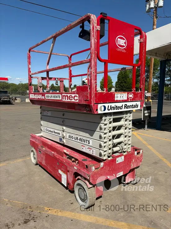 2017 MEC 4046SE Scissor Lift