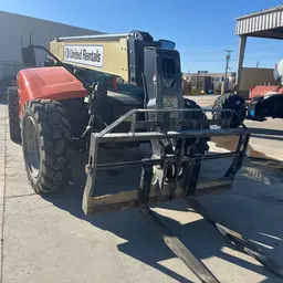 2018 JLG 742 Forklift