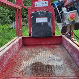 2018 MEC 1930SE Scissor Lift