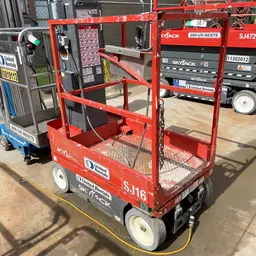 2018 Skyjack SJ16 Self-Propelled One-Person Lift