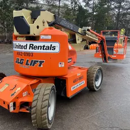 2015 JLG E450AJ Articulating Boom Lift
