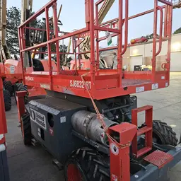 2018 Skyjack SJ6832RT Rough Terrain Scissor Lift