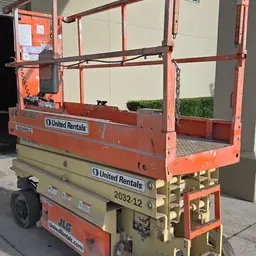 2017 JLG 2032ES Scissor Lift